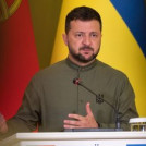Володимир Зеленський зустрівся зі спецпредставником Трампа Кітом Келлогом (ВІДЕО) - 9f6431b4-a3b2-4428-8ce1-833008d13fec Володимир Зеленський зустрівся зі спецпредставником Трампа Кітом Келлогом (ВІДЕО) - 9f6431b4-a3b2-4428-8ce1-833008d13fec - зображення