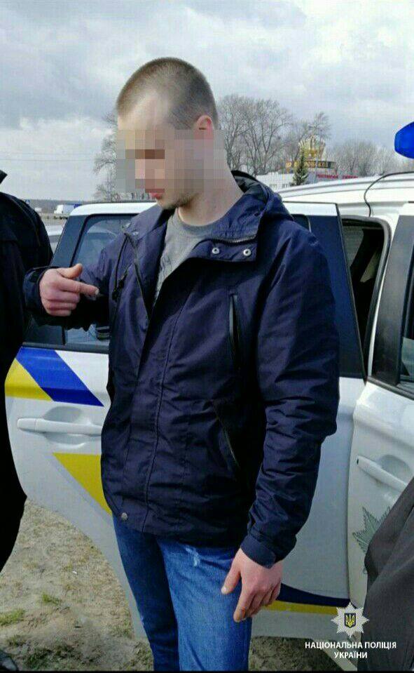 На Броварщині поліцейські зупинили водія з амфетаміном