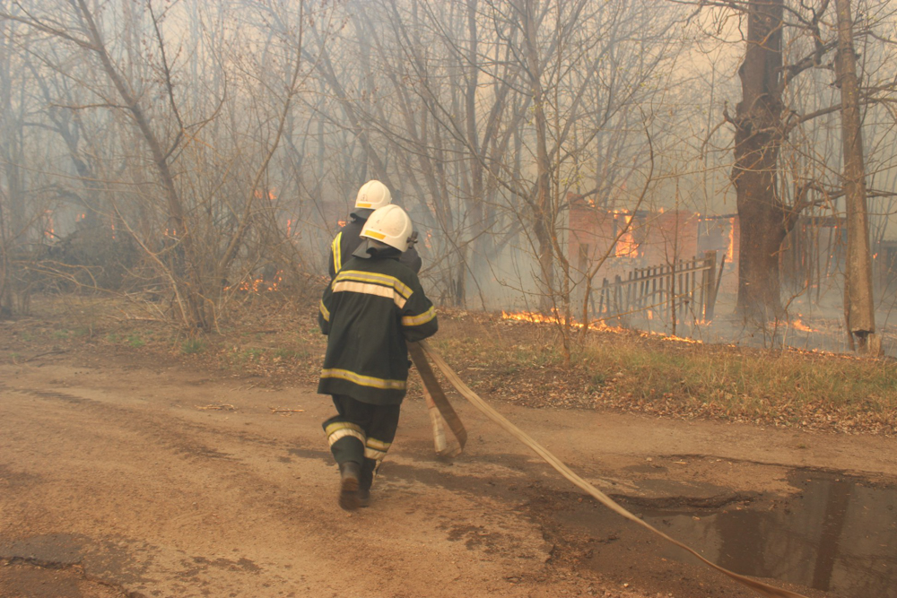 Уряд виділив майже 45 млн грн на гасіння пожеж у Чорнобильській зоні